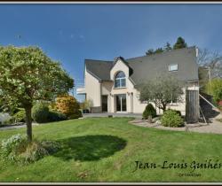 Maison / Villa Plus de 5 pi&egrave;ces  132 m ...