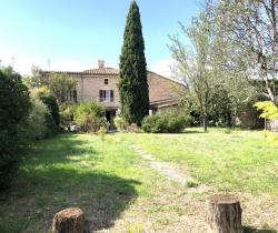 Maison / Villa 5 pi&egrave;ce(s)  160 m2