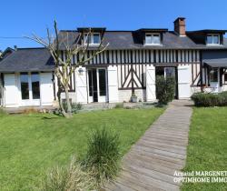 Maison / Villa Plus de 5 pi&egrave;ces  105 m ...