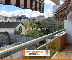 Appartement 5 pi&egrave;ce(s)  103 m2