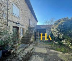 Maison / Villa Plus de 5 pi&egrave;ces  120 m ...