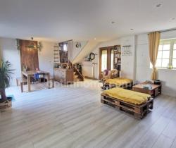 Maison / Villa Plus de 5 pi&egrave;ces  141 m ...