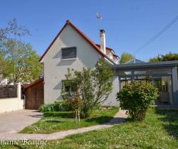 Maison / Villa Plus de 5 pi&egrave;ces  157 m ...