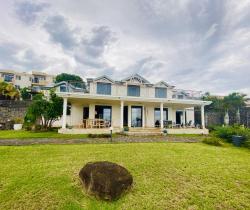 Maison / Villa Plus de 5 pièces 