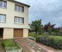 Maison / Villa 5 pi&egrave;ce(s)  86 m2