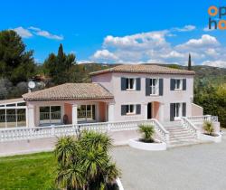 Maison / Villa Plus de 5 pi&egrave;ces  183 m ...