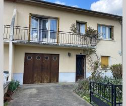 Maison / Villa Plus de 5 pi&egrave;ces  131 m ...