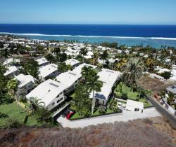 Maison / Villa 2 pi&egrave;ce(s)  63 m2