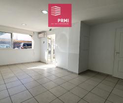 Local commercial 2 pi&egrave;ce(s)  42 m2