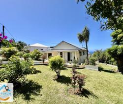 Maison / Villa 4 pi&egrave;ce(s)  68 m2