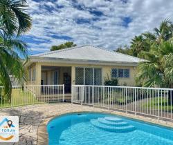 Maison / Villa 4 pi&egrave;ce(s)  114 m2