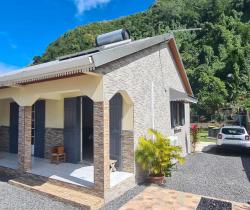 Maison / Villa 4 pi&egrave;ce(s)  67 m2