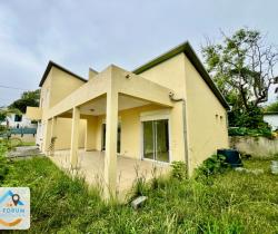 Maison / Villa 4 pi&egrave;ce(s)  88 m2