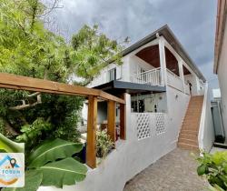 Maison / Villa Plus de 5 pi&egrave;ces  146 m ...