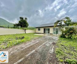 Maison / Villa 4 pi&egrave;ce(s)  66 m2