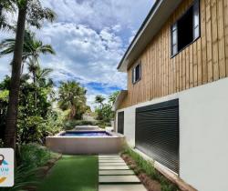 Maison / Villa 4 pi&egrave;ce(s)  90 m2