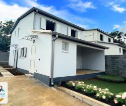 Maison / Villa 5 pi&egrave;ce(s)  109 m2