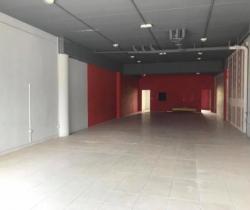 Local commercial  194 m2