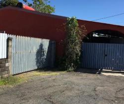 Maison / Villa 4 pi&egrave;ce(s)  105 m2