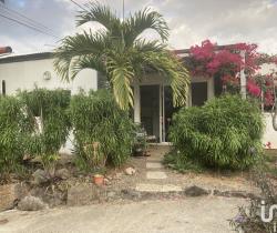 Maison / Villa 2 pi&egrave;ce(s)  36 m2