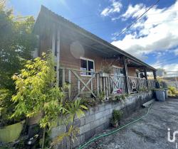 Maison / Villa 4 pi&egrave;ce(s)  90 m2