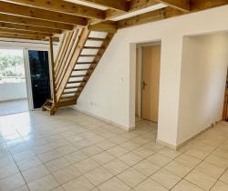 Appartement 4 pi&egrave;ce(s)  61 m2