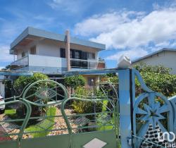 Maison / Villa 5 pi&egrave;ce(s)  137 m2