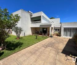 Appartement 4 pi&egrave;ce(s)  115 m2