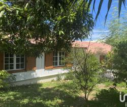 Maison / Villa 5 pi&egrave;ce(s)  140 m2