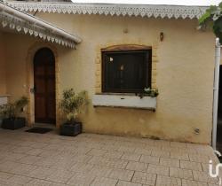 Maison / Villa 4 pi&egrave;ce(s)  119 m2