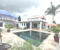 Maison / Villa Plus de 5 pi&egrave;ces  190 m ...