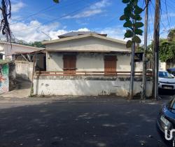 Maison / Villa 2 pi&egrave;ce(s)  50 m2