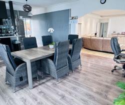 Maison / Villa 4 pi&egrave;ce(s)  115 m2