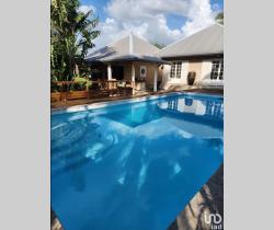 Maison / Villa 5 pi&egrave;ce(s)  130 m2