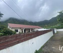 Maison / Villa 5 pi&egrave;ce(s)  145 m2